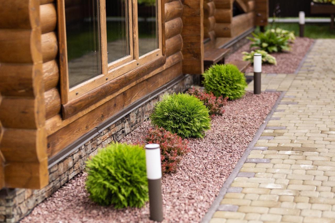Family Wood Villa Svityaz'